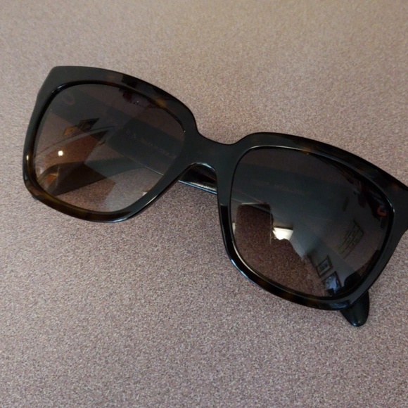 Prada Sunglasses - Picture 2 of 4